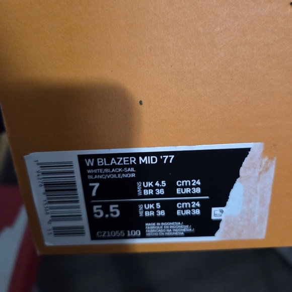 Women's Blazer Mid '77 Sneakers - Picture 6 of 6